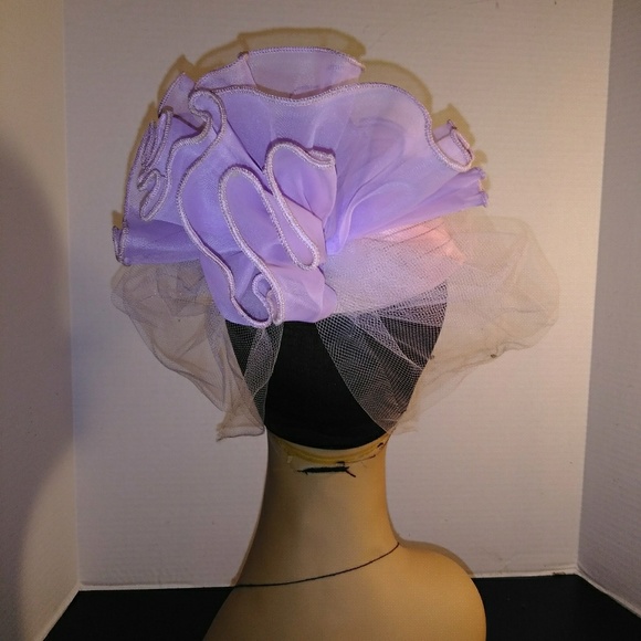 Hat - Picture 1 of 3